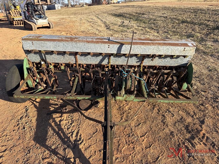 8'-pull-type-grain-drill-image-6