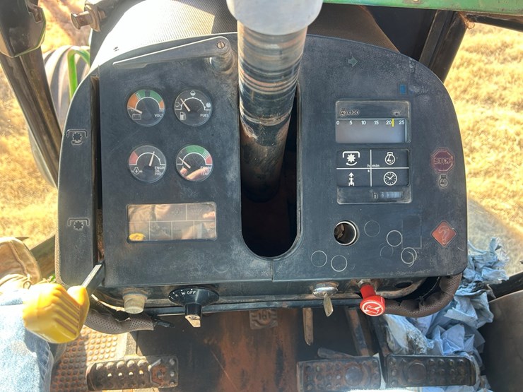 john-deere-4850-image-23