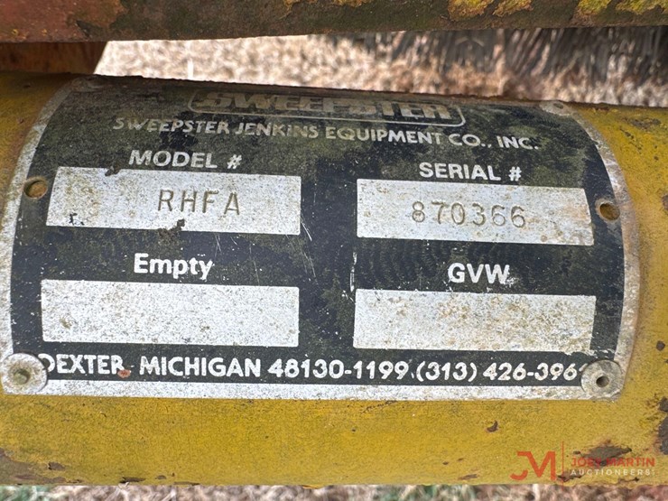 sweepster-rhfa-69"-3ph-sweeper-attachment-image-6