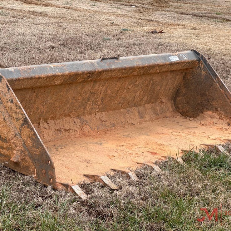 81" TOOTH BUCKET SKID STEER ATTACHMENT