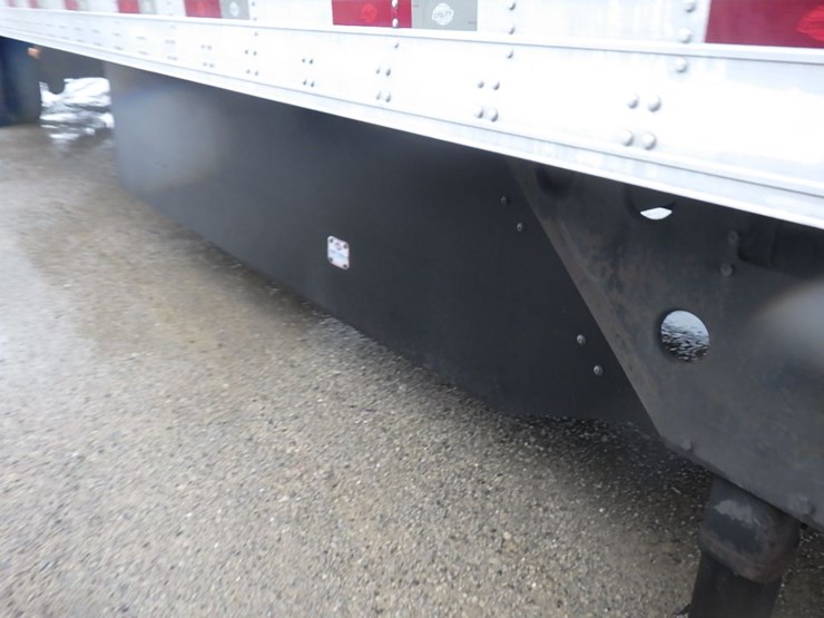 2021-utility-3000r-image-5