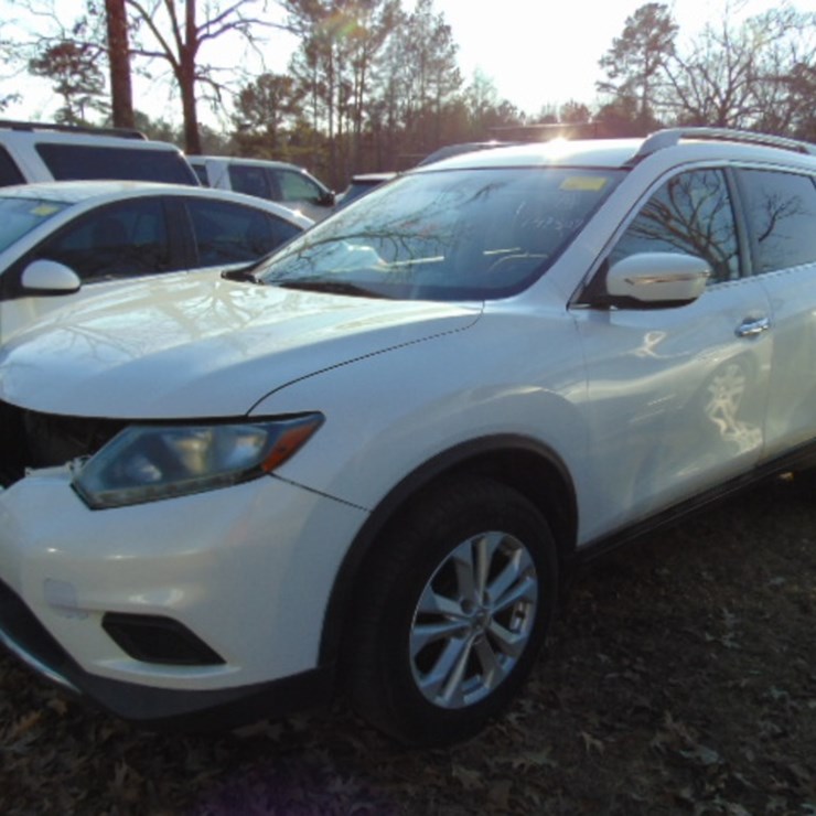 2014 NISSAN ROGUE