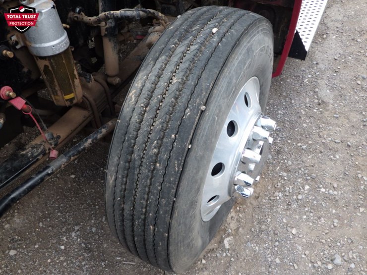 2019-kenworth-t880-image-21