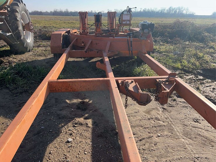 tensas-turn-table-equipment-mover-with-header-bracket-image-10