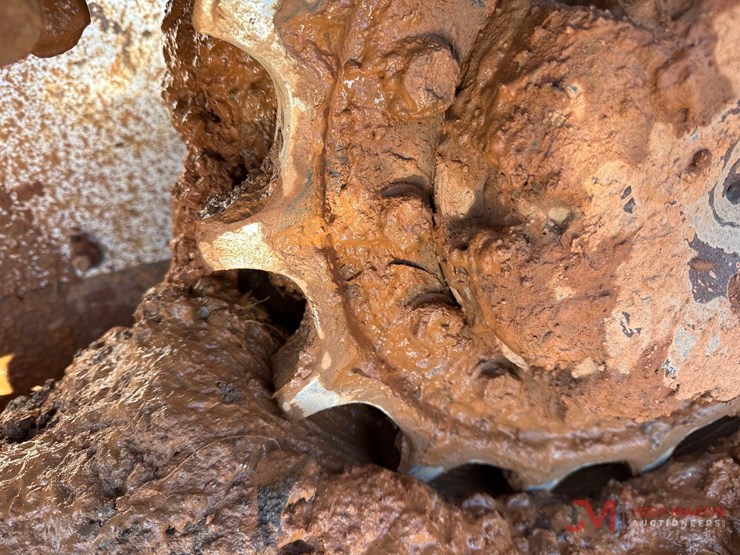 2019-bobcat-t590-image-8