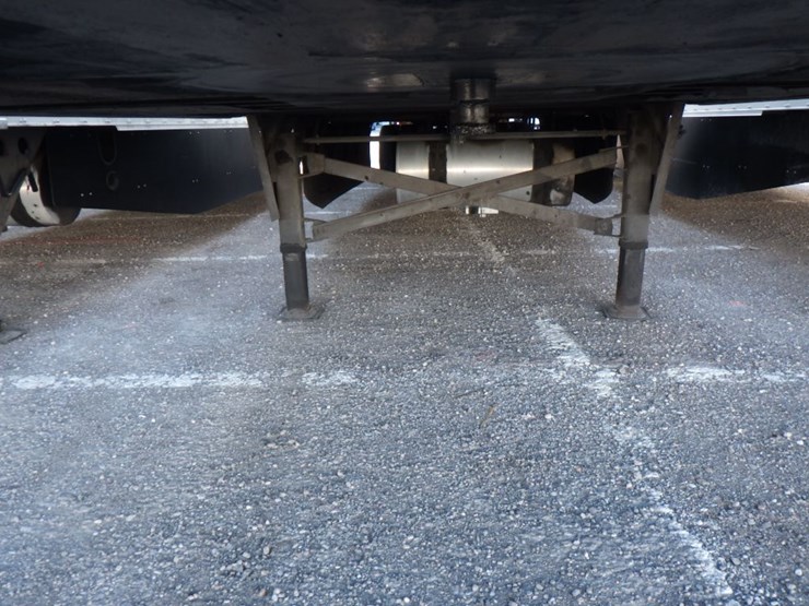 2017-utility-3000r-image-4