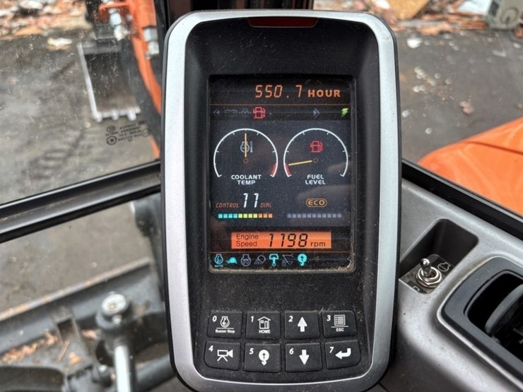 2022-doosan-dx85r-3-image-29