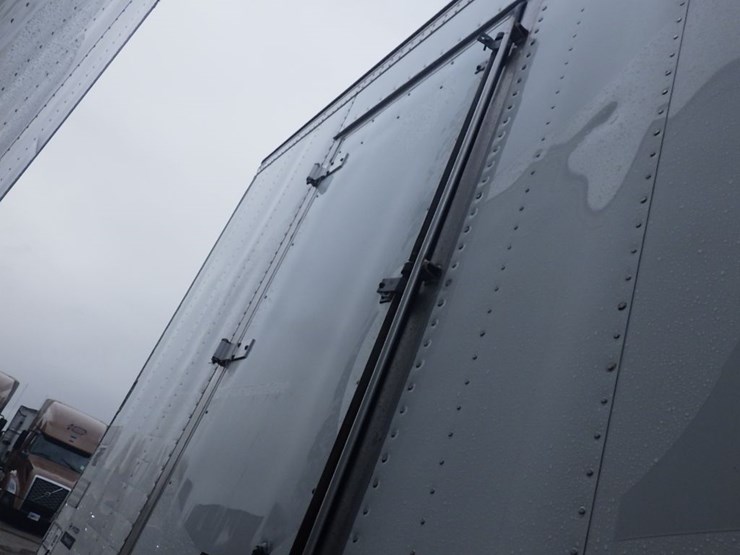 2016-hyundai-reefer-image-25