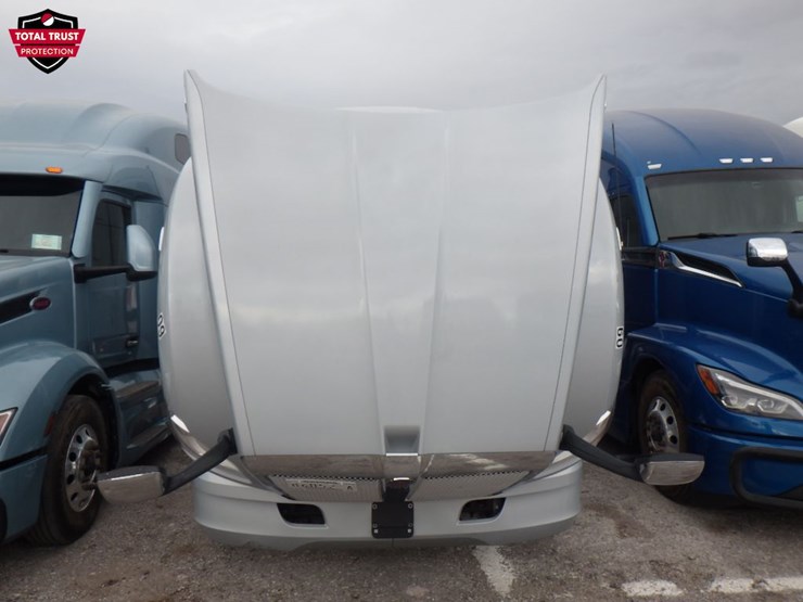 2020-kenworth-t680-image-22