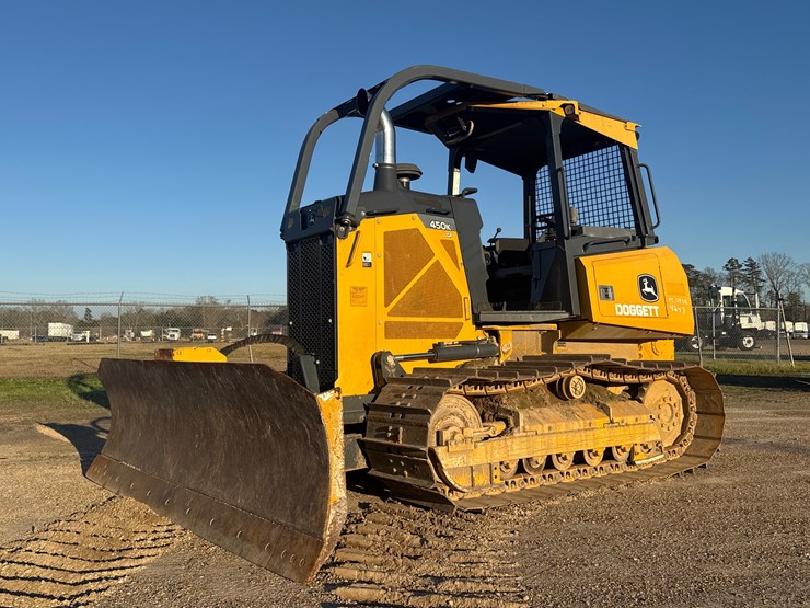 2019-deere-450k-lgp-image-1