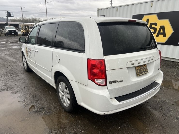 2014-dodge-grand-caravan-image-6