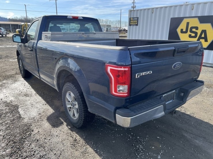 2015-ford-f150-xl-image-6