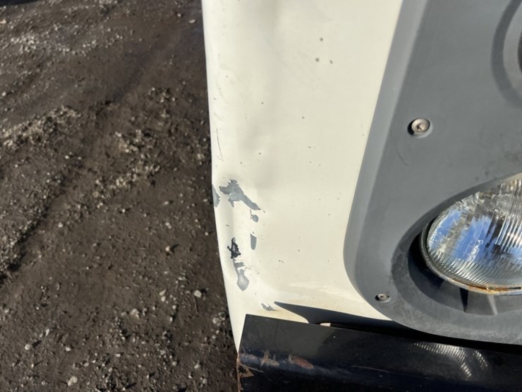 2013-mack-leu612-image-17