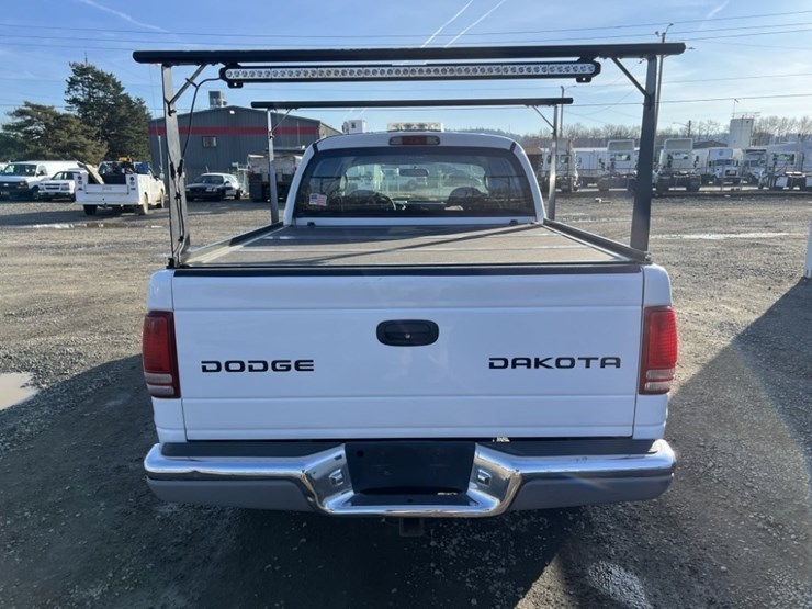 2004-dodge-dakota-sport-image-5