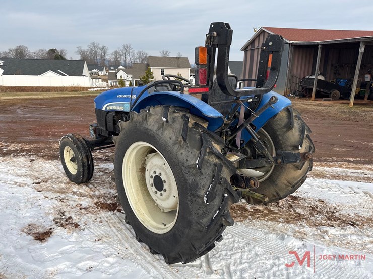 new-holland-workmaster-65-image-3