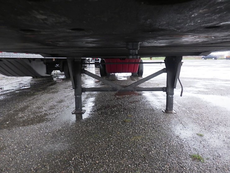 2018-hyundai-translead-image-4