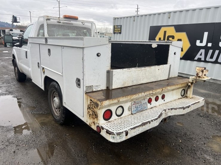 2014-ford-f350-image-6