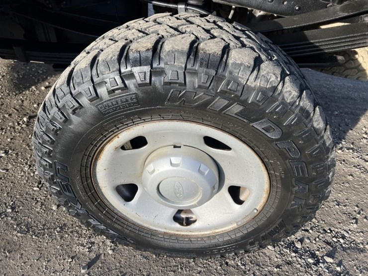 2009-ford-f350-sd-image-19