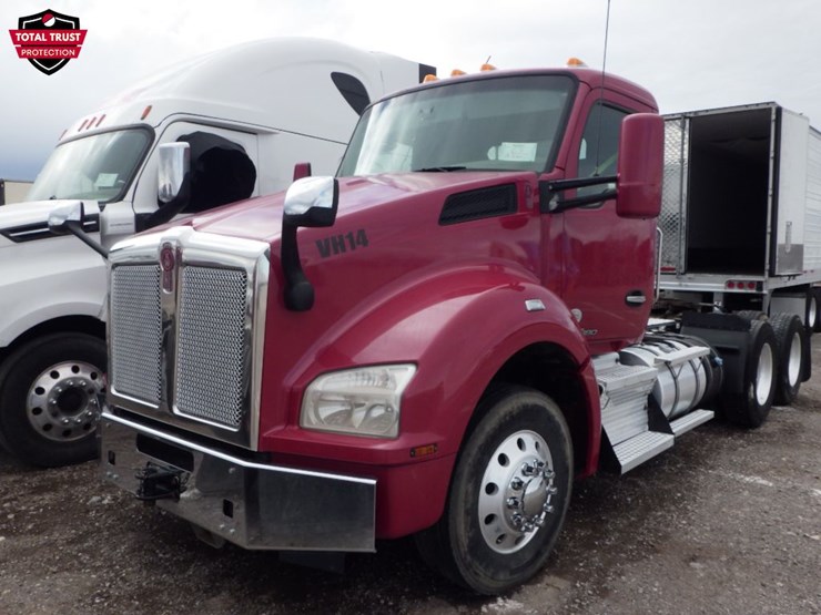 2019-kenworth-t880-image-1