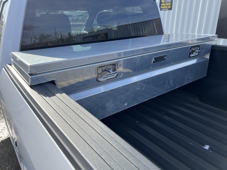 2017-ford-f150-xlt-image-21