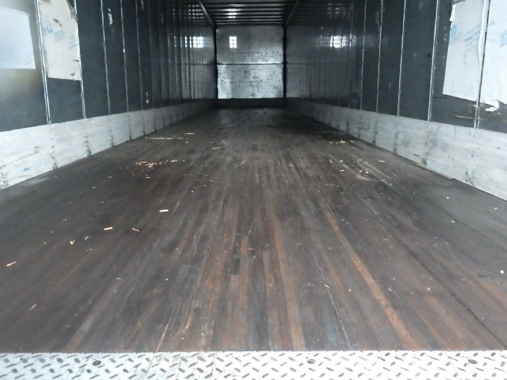 2016-great-dane-champion-se-image-17