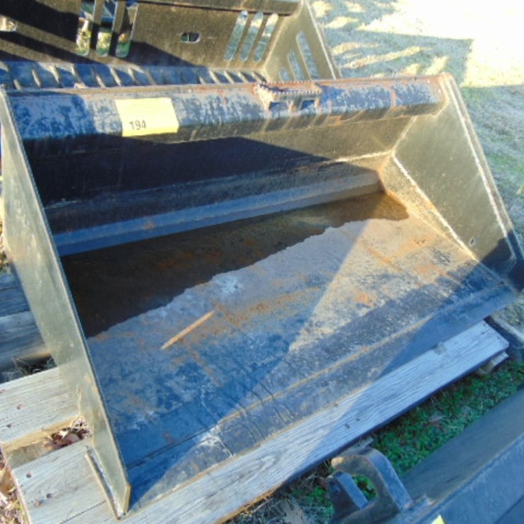 60" SKID STEER BUCKET