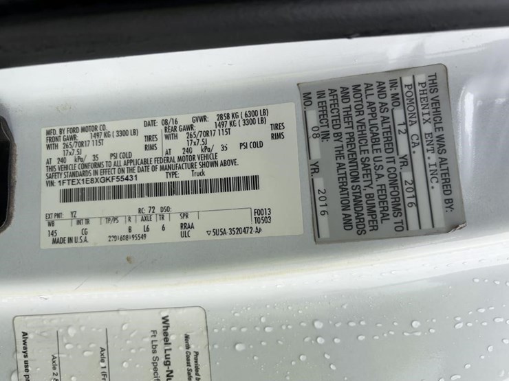 2016-ford-f150-image-18