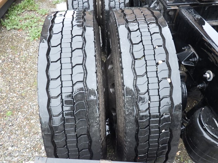 2022-kenworth-t680-image-16