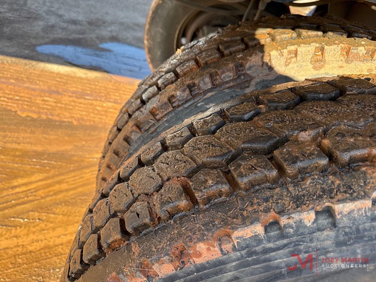 2005-travis-]-image-9