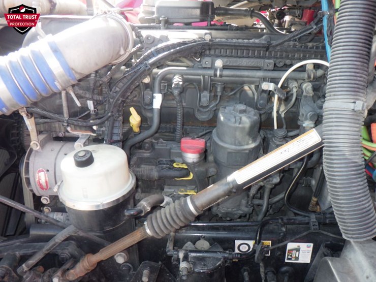 2020-kenworth-t680-image-19