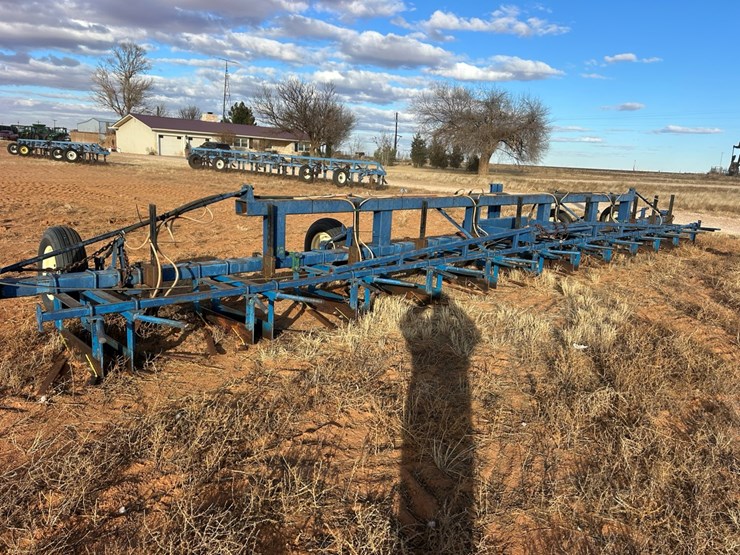 #88-•-sam-stevens-crop-slide-image-3