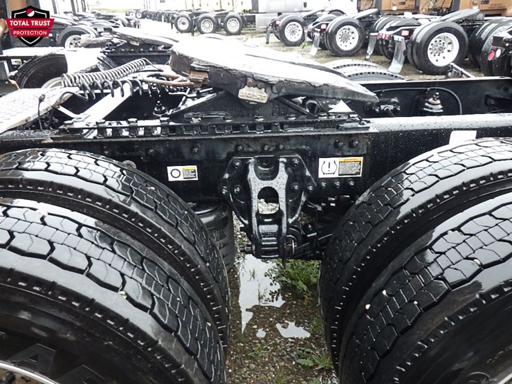 2022-kenworth-t680-image-18