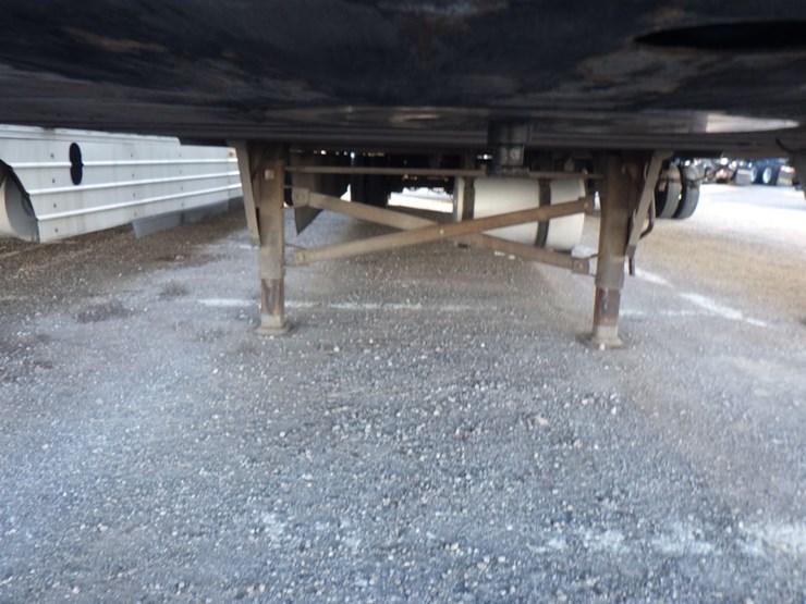 2016-utility-3000r-image-4