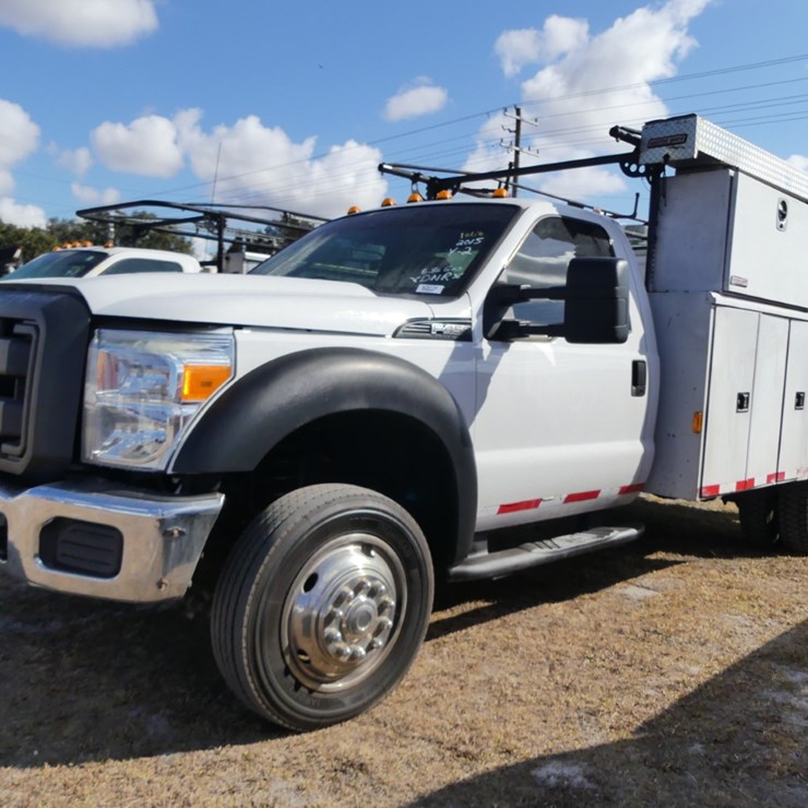 2015 FORD F450 XL