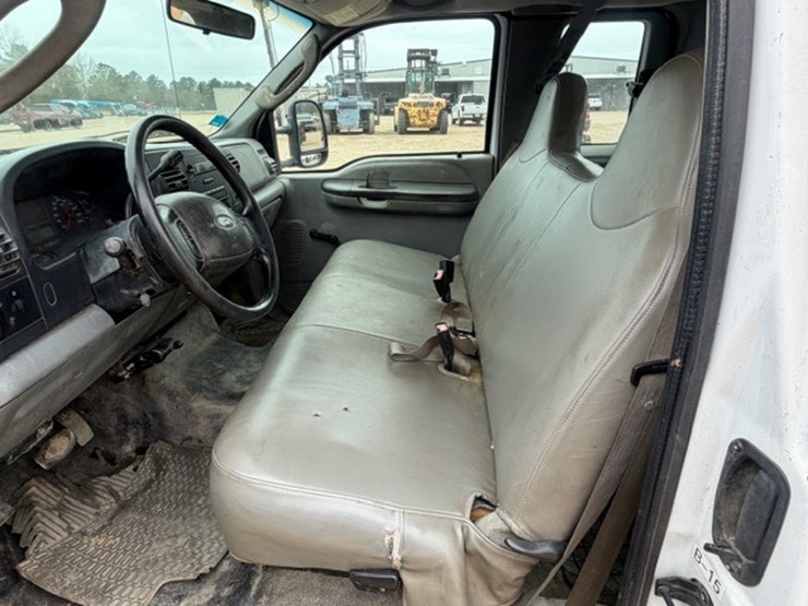 2006-ford-f250-image-23