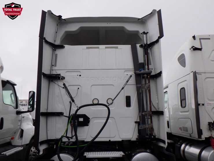 2019-international-lt-image-12