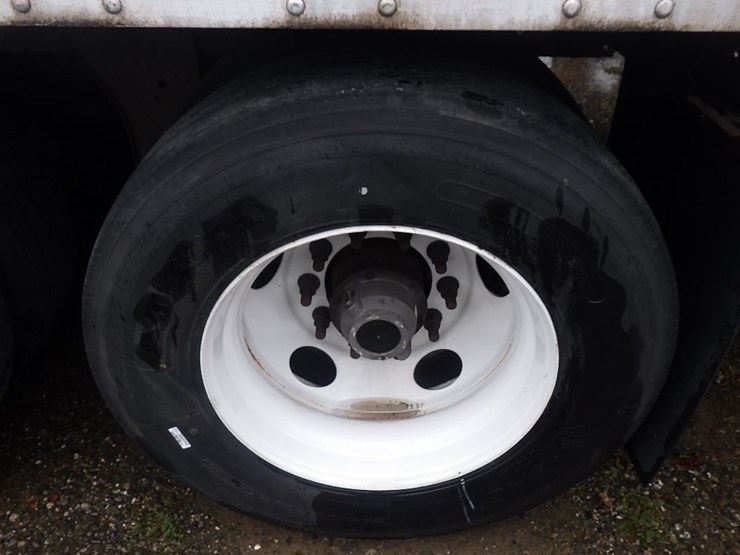 2016-great-dane-champion-se-image-17