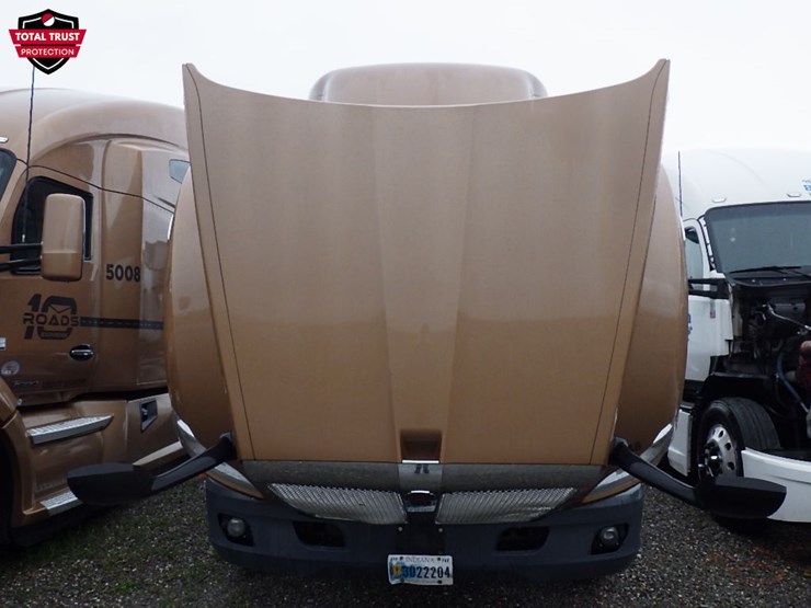 2022-kenworth-t680-image-26