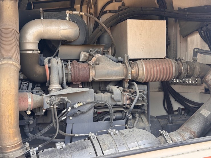 2015-wirtgen-w100i-image-15