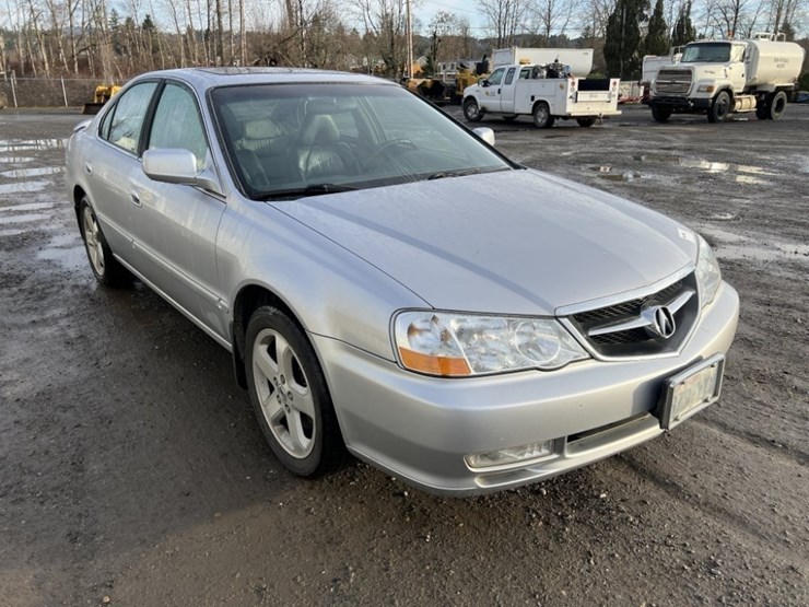2003-acura-3.2tl-type-s-sedan-image-2