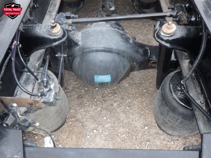 2022-kenworth-t680-image-9