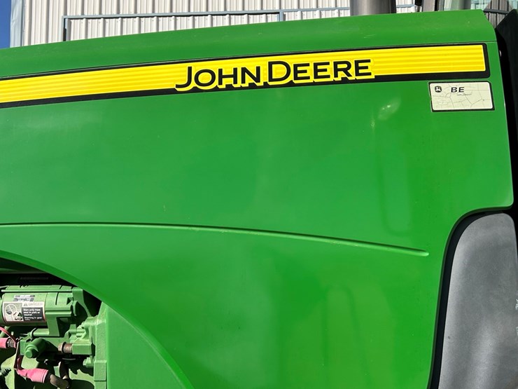 2010-john-deere-8295r-image-38
