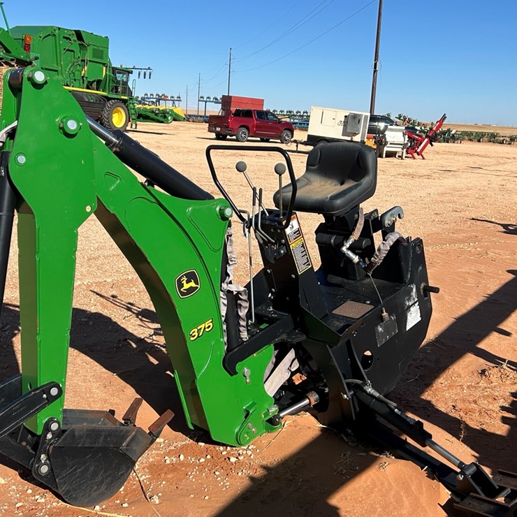 JOHN DEERE 375