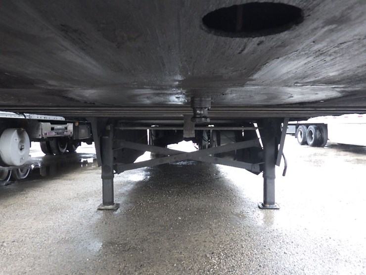 2016-utility-3000r-image-3