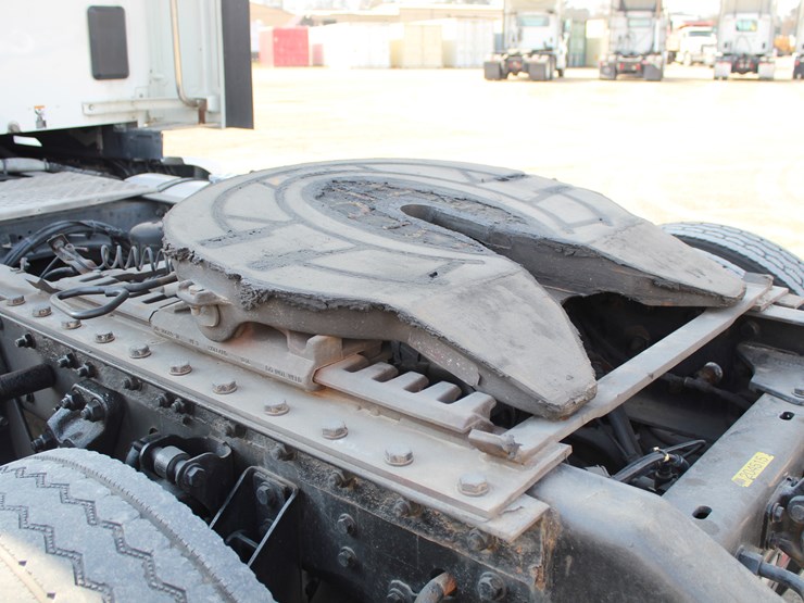 2020-kenworth-t650-image-5