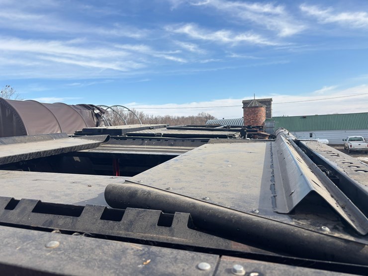 2003-case-ih-afx8010-combine-image-17