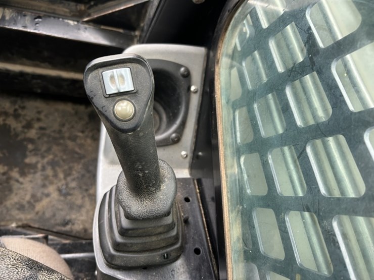 2014-terex-pt110f-image-26