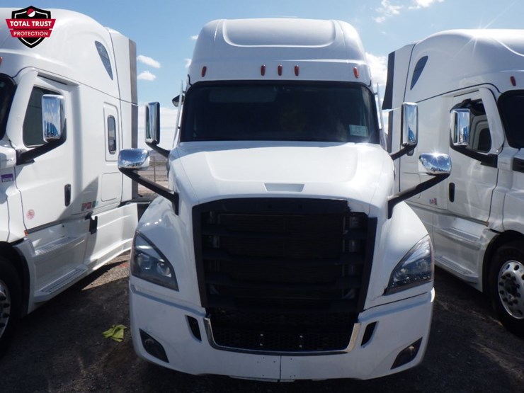 2024-freightliner-cascadia-126-image-2