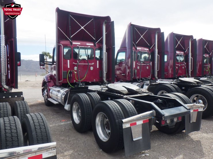 2020-kenworth-t680-image-11