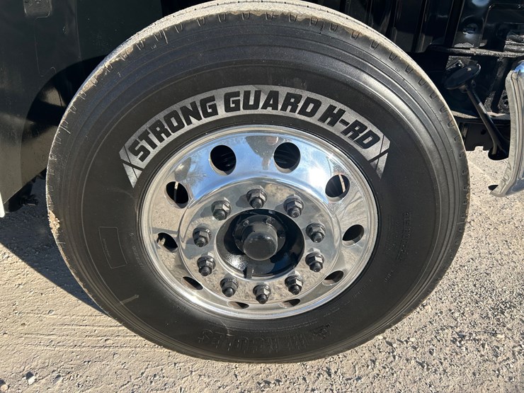 2013-international-durastar-4400-image-90